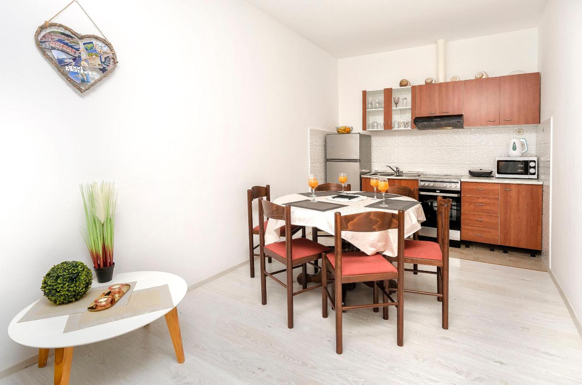 Apartments Sanja Трибунь Екстер'єр фото